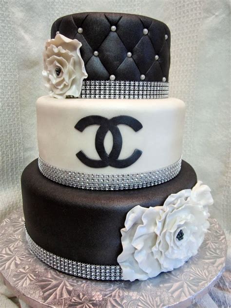 chanel inspired cakes